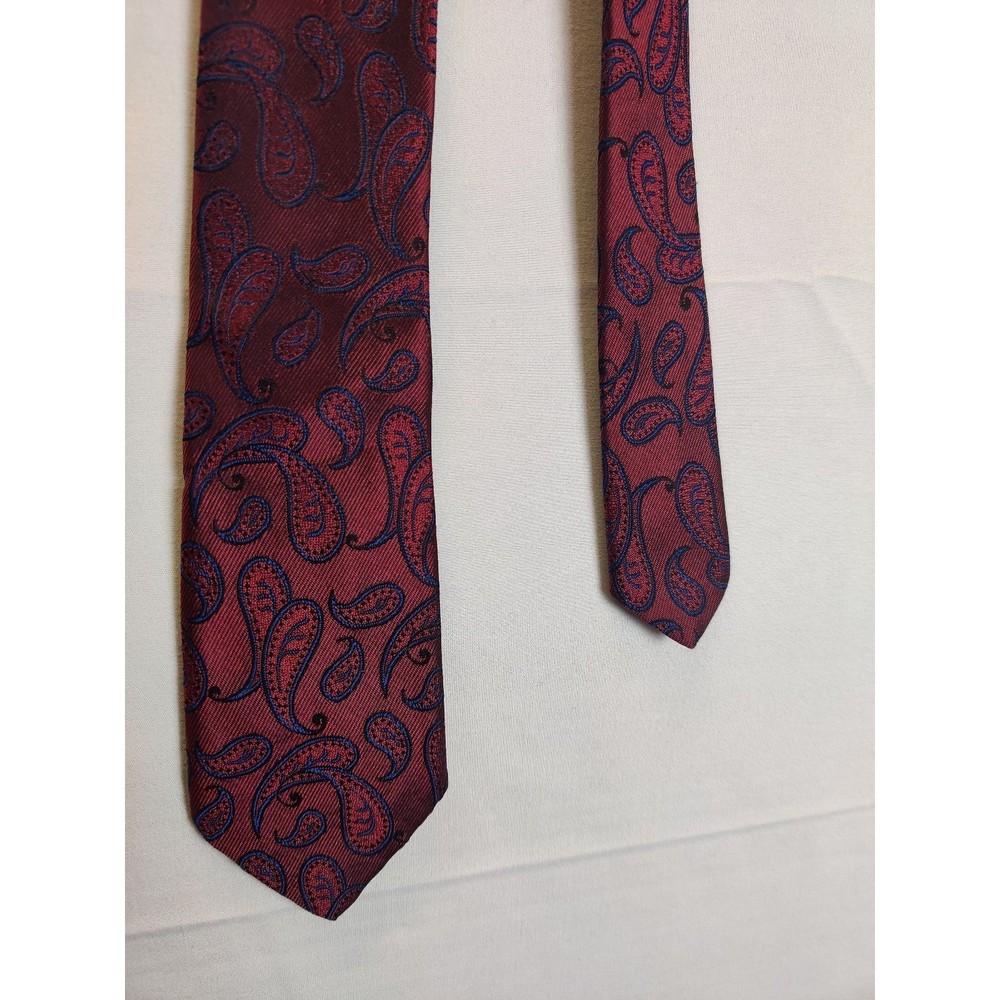 Bronzini Mens Formal Neck Tie Red All Silk Floral Pattern